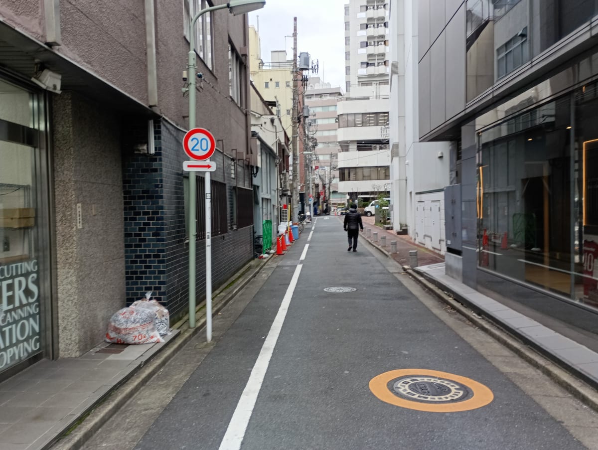 v20250705150602/fresh/building/J00100379063_15