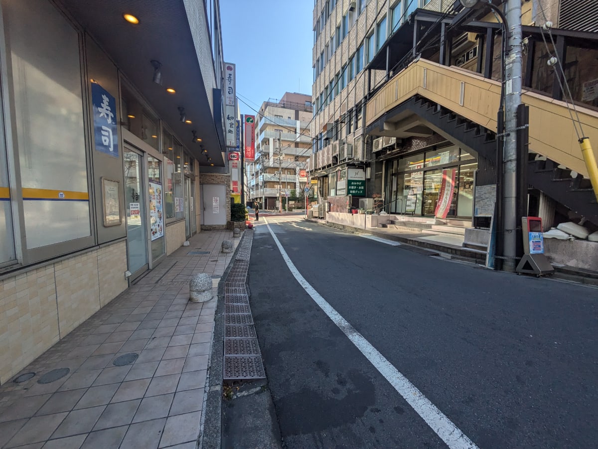 v20250705150602/fresh/building/J00100388002_20