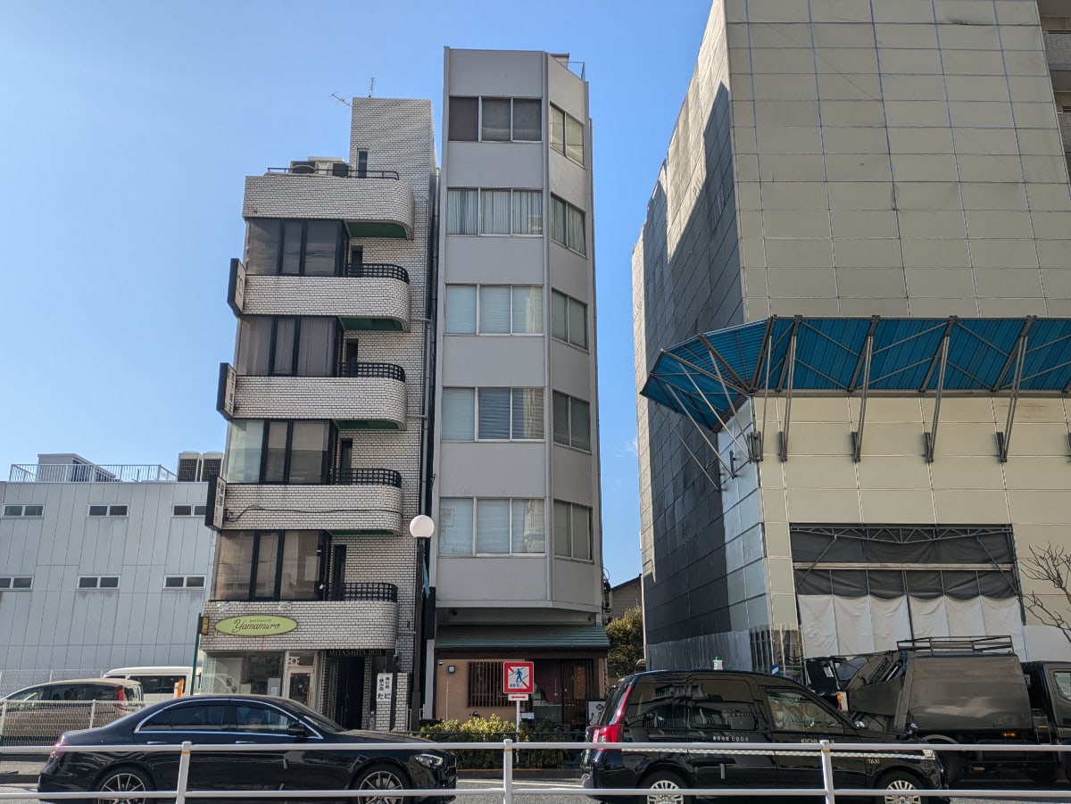 v20250705150602/fresh/building/J00100416835_1