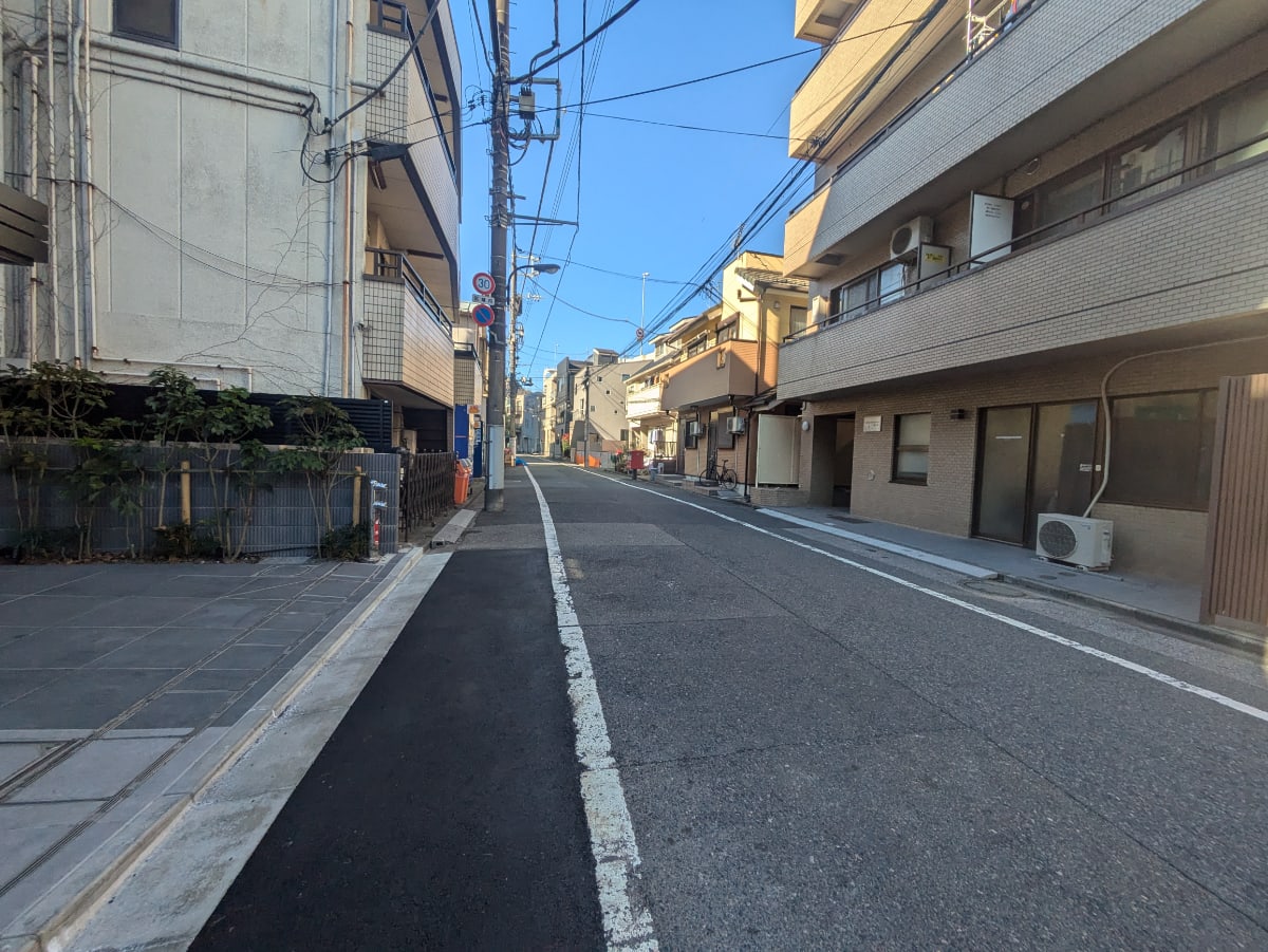 v20250705150602/fresh/building/J00100608220_2