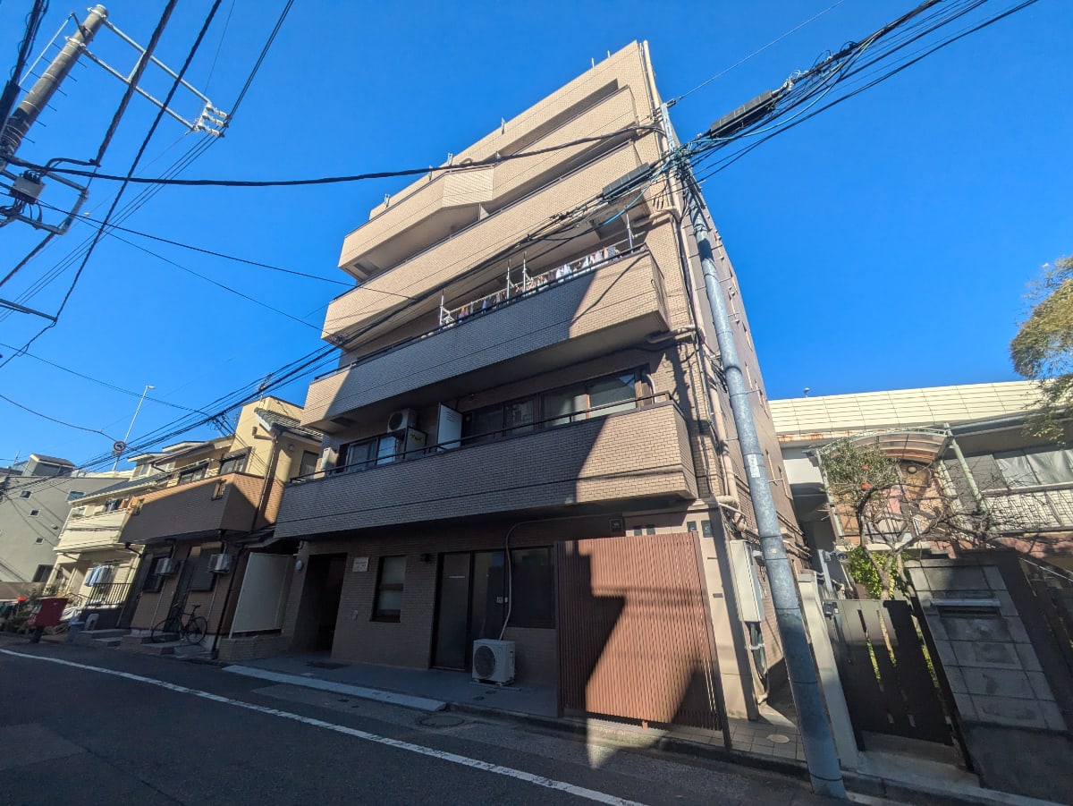 v20250705150602/fresh/building/J00100608220_6