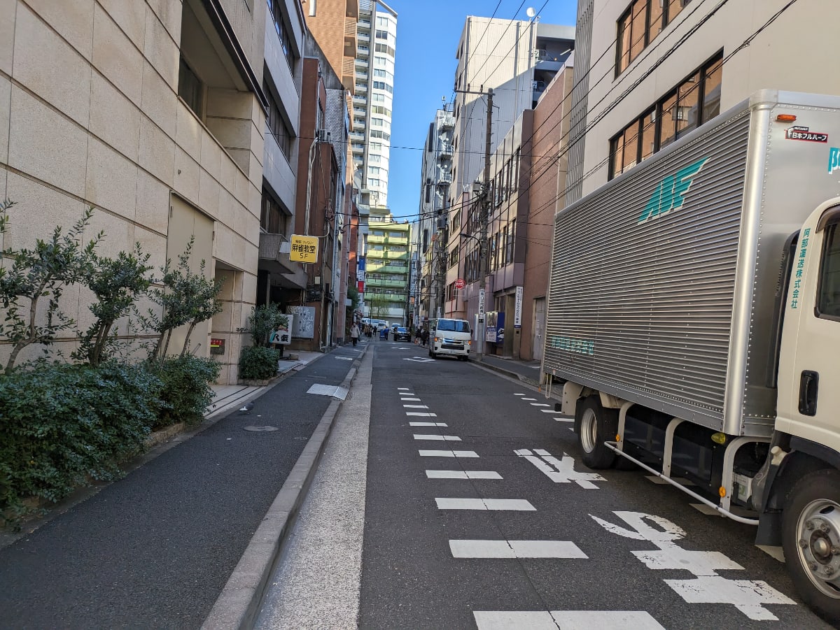 v20250710150654/fresh/building/J00100385270_21