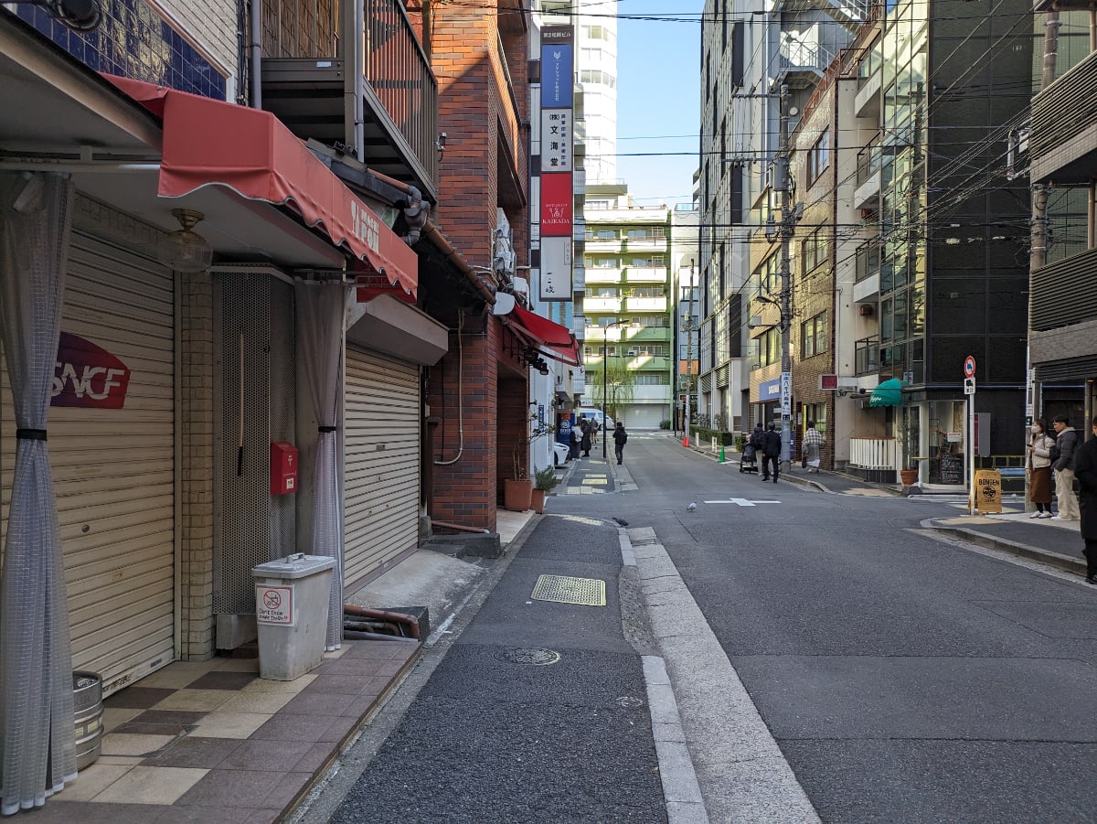 v20250710150654/fresh/building/J00100402808_11