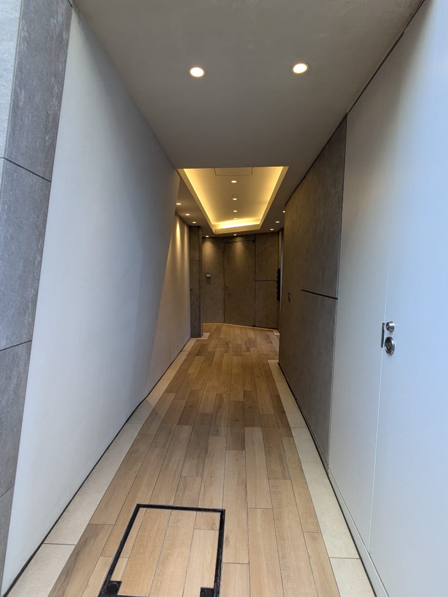 v20250710150654/fresh/building/J00100413592_10