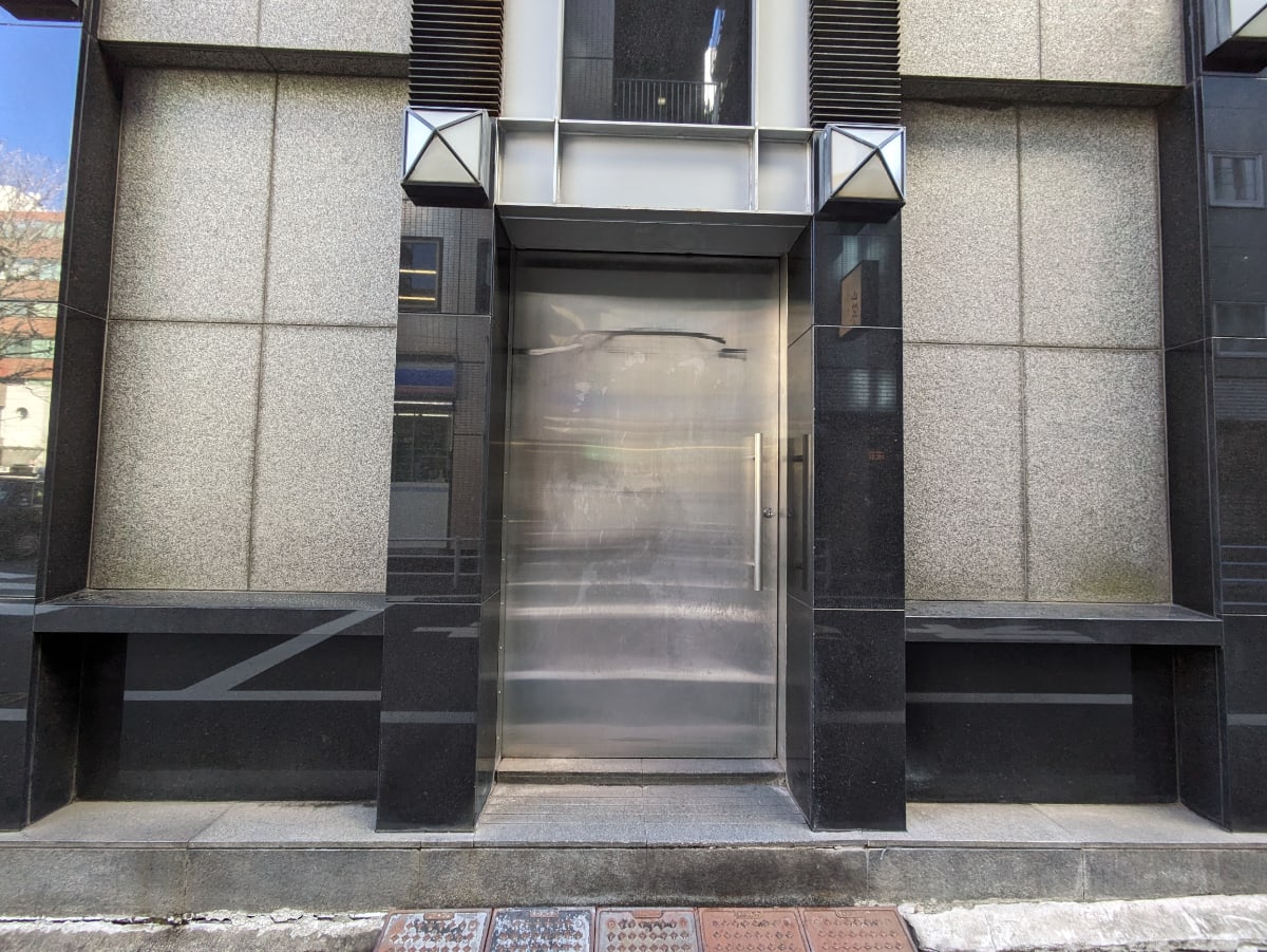 v20250712150549/fresh/building/J00100373592_15