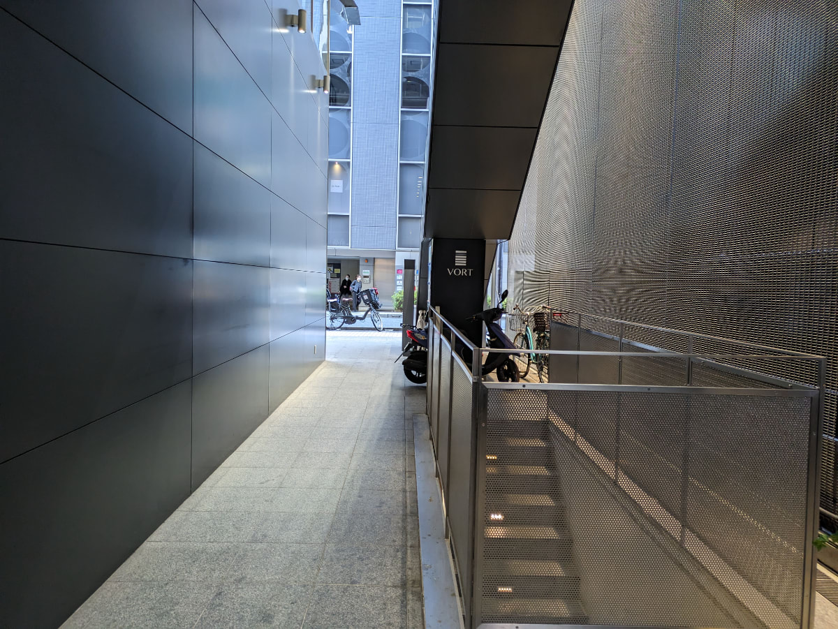 v20250712150549/fresh/building/J00100395521_16