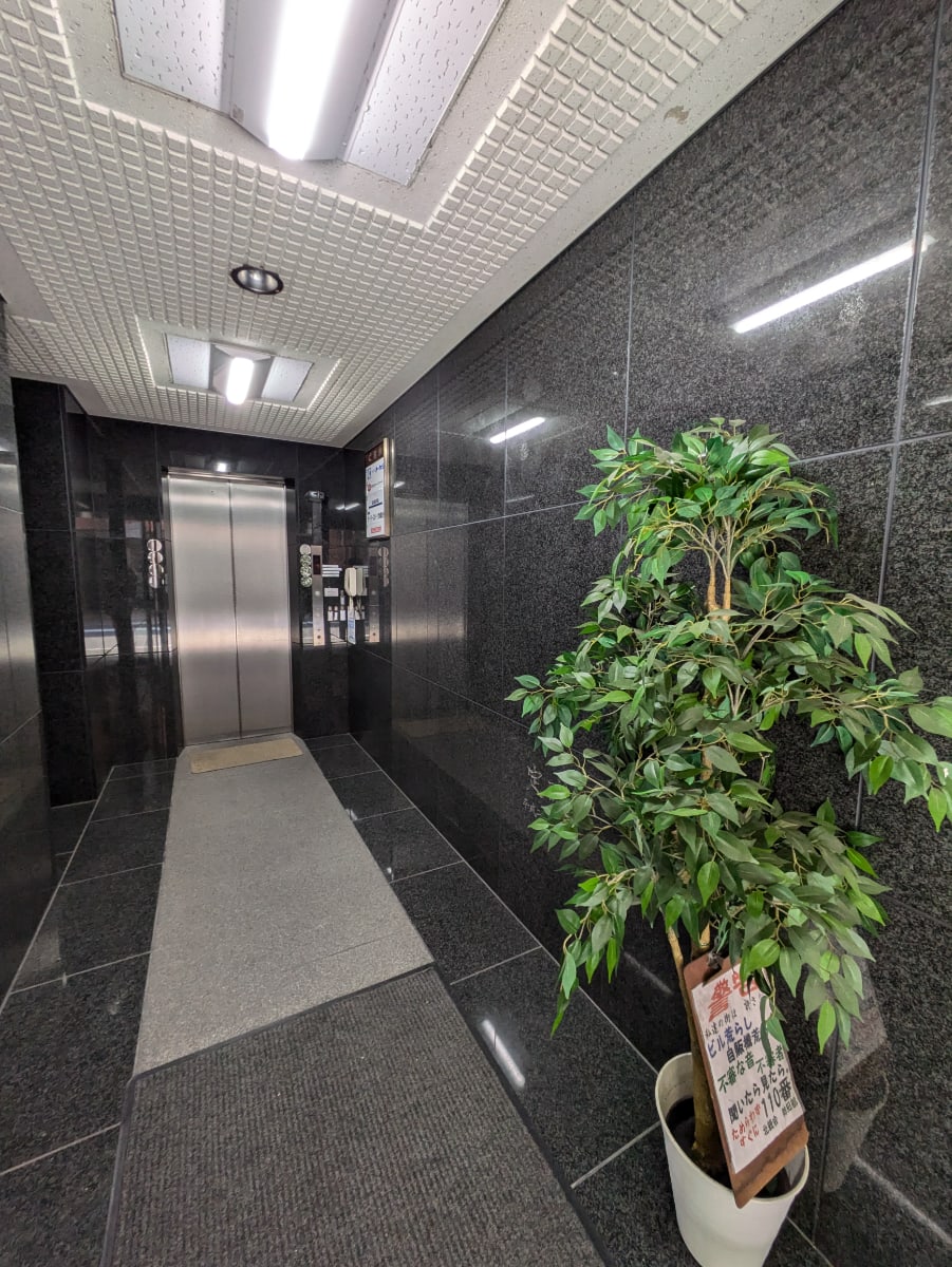 v20250714150702/fresh/building/J00100362267_9