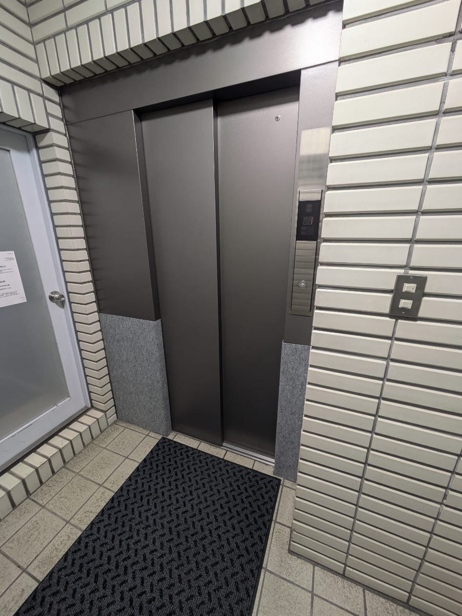 v20250714150702/fresh/building/J00100376673_4