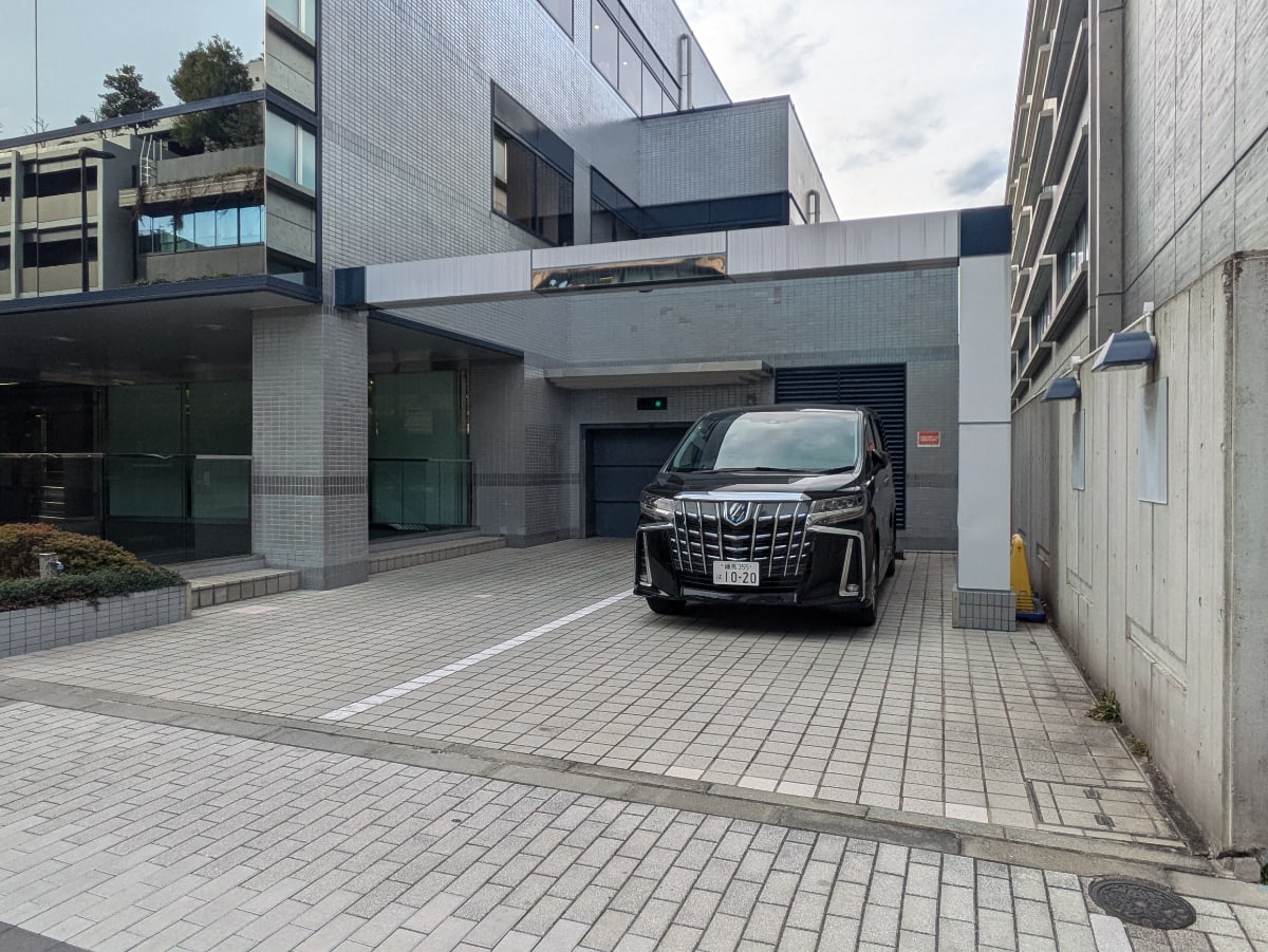 v20250714150702/fresh/building/J00100388151_9