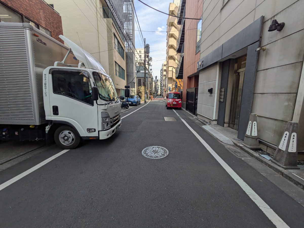 v20250714150702/fresh/building/J00100393393_2
