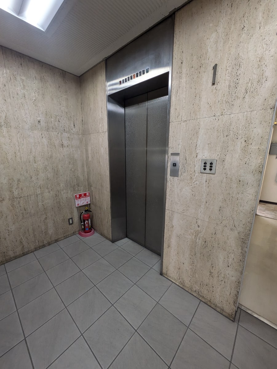 v20250714150703/fresh/building/J00100372346_4