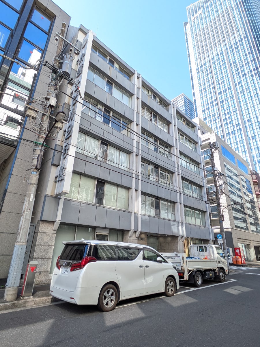 v20250714150703/fresh/building/J00100373952_10