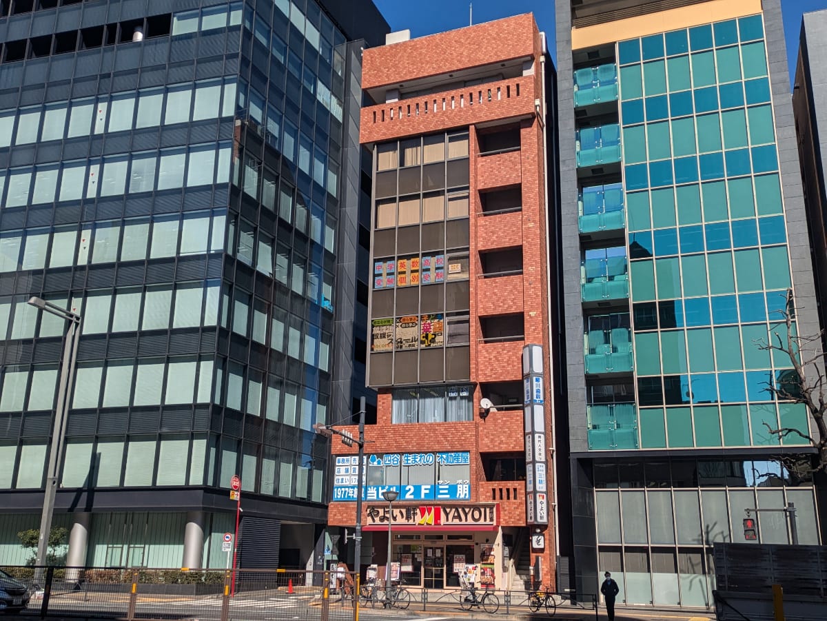 v20250714150703/fresh/building/J00100374144_14