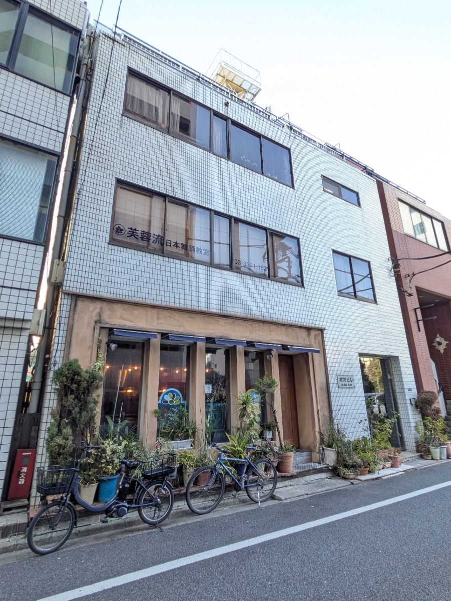 v20250714150703/fresh/building/J00100374929_1