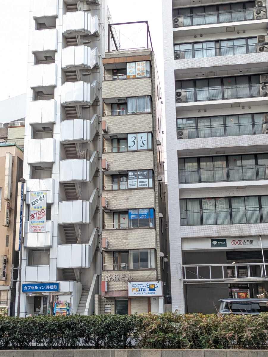 v20250714150703/fresh/building/J00100375452_17