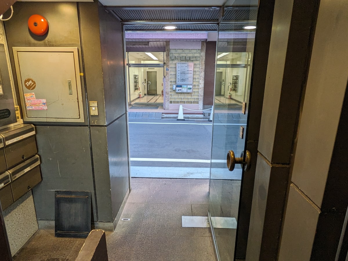 v20250714150703/fresh/building/J00100376179_8