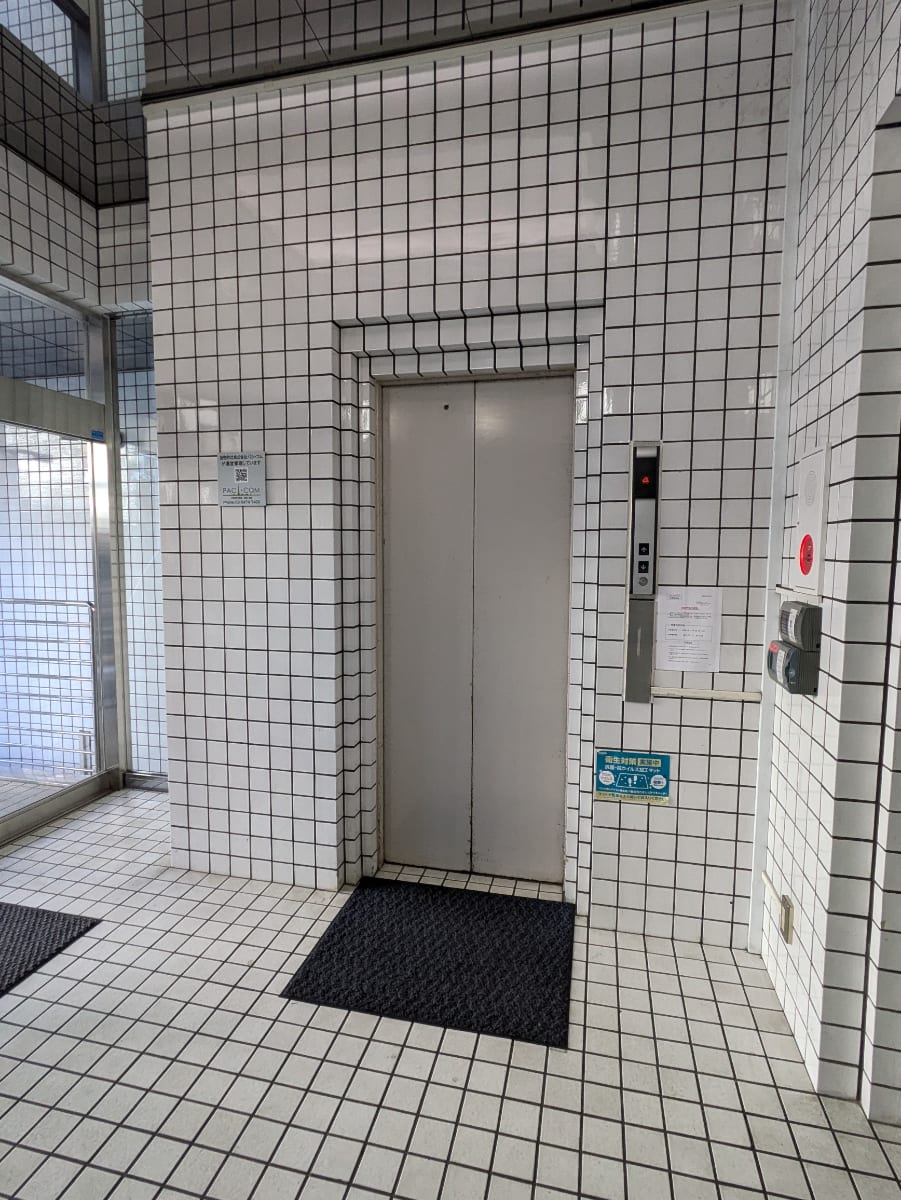 v20250714150703/fresh/building/J00100378354_4