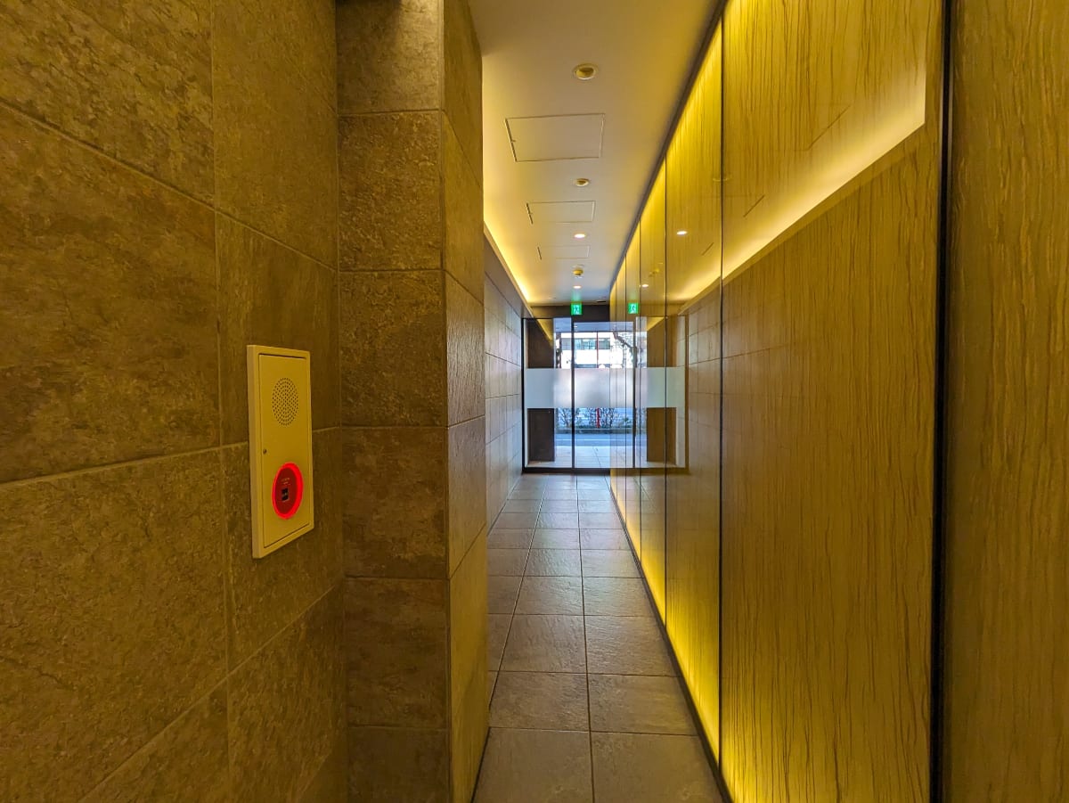 v20250714150703/fresh/building/J00100385387_21