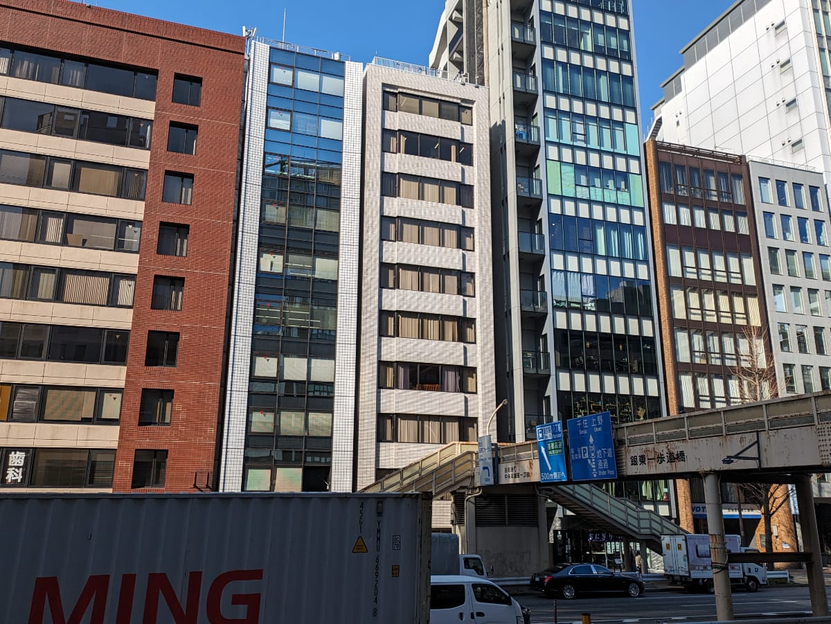 v20250714150703/fresh/building/J00100388681_12