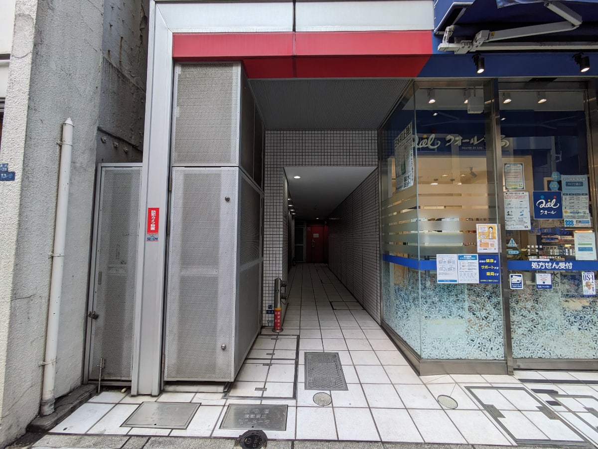 v20250714150703/fresh/building/J00100402824_3