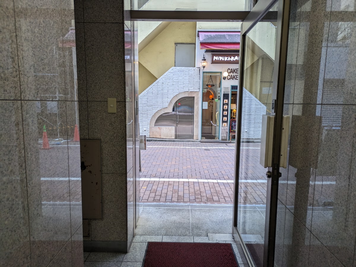 v20250714150703/fresh/building/J00100407298_7