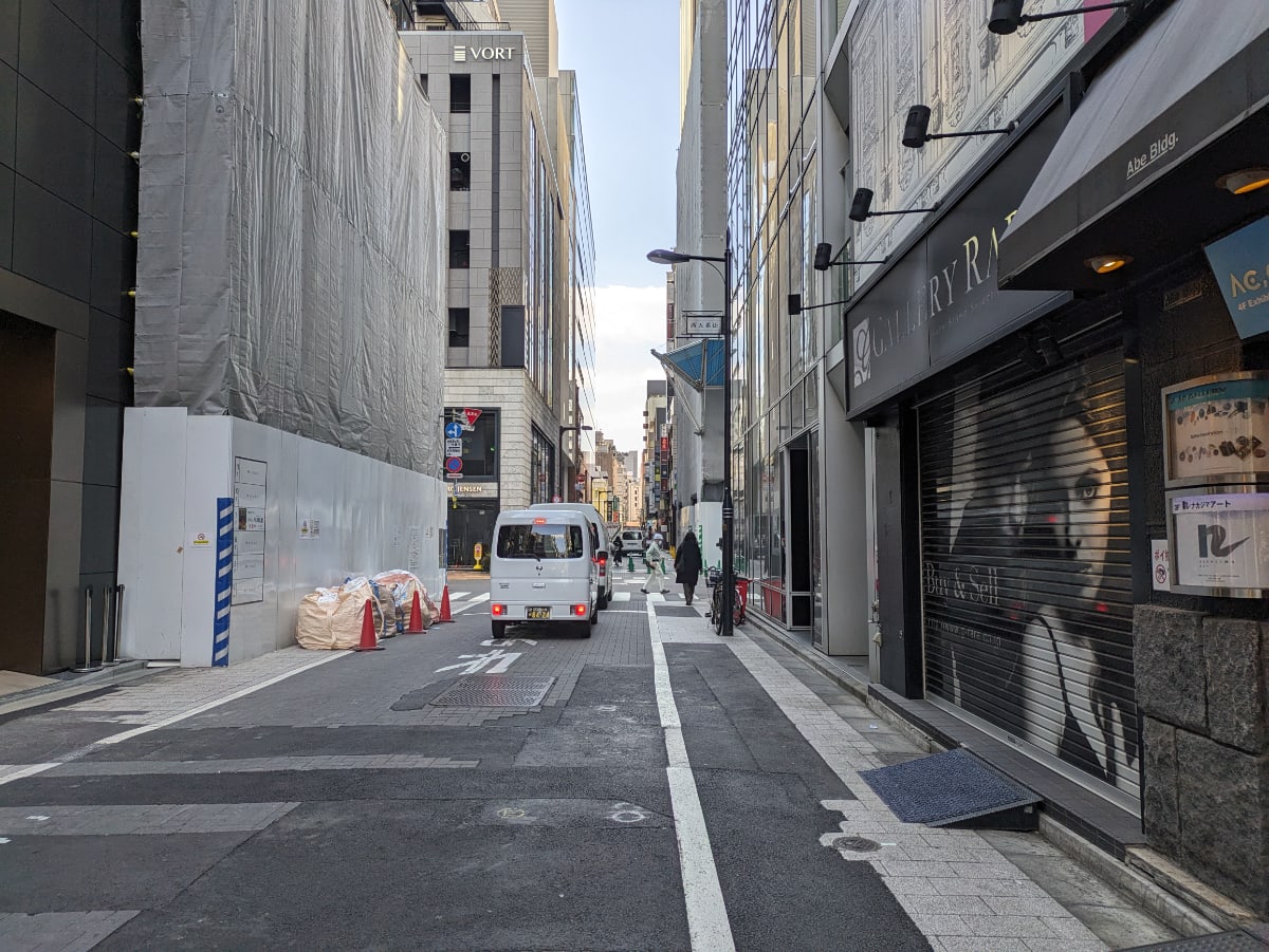 v20250714150703/fresh/building/J00100408323_14