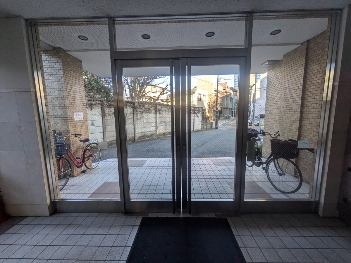 v20250714150703/fresh/building/J00100425587_9