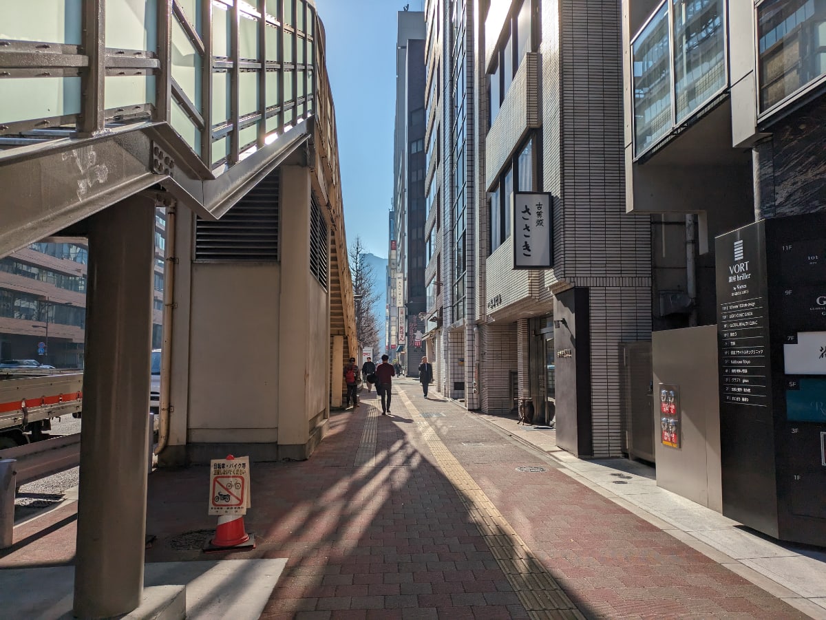 v20250714150703/fresh/building/J00100499905_7