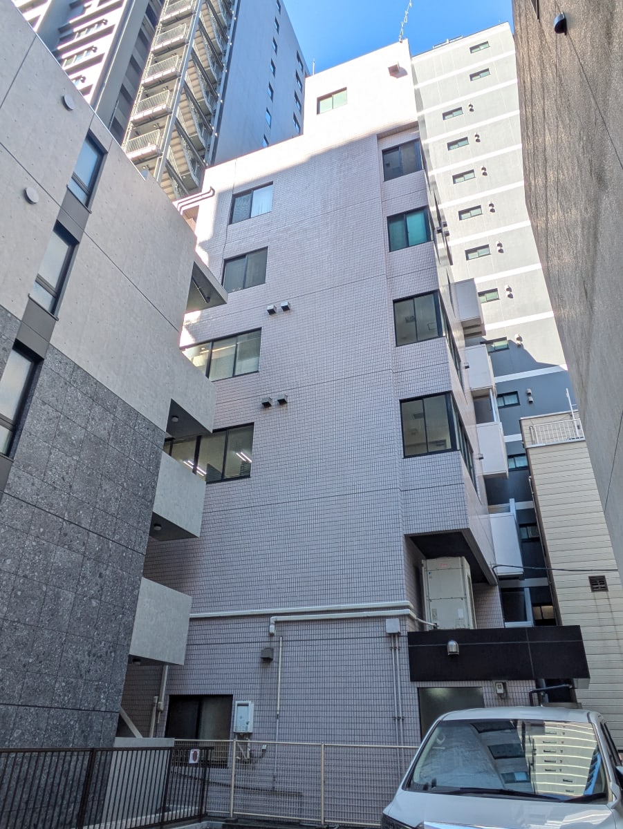 v20250715150905/fresh/building/J00100357107_14