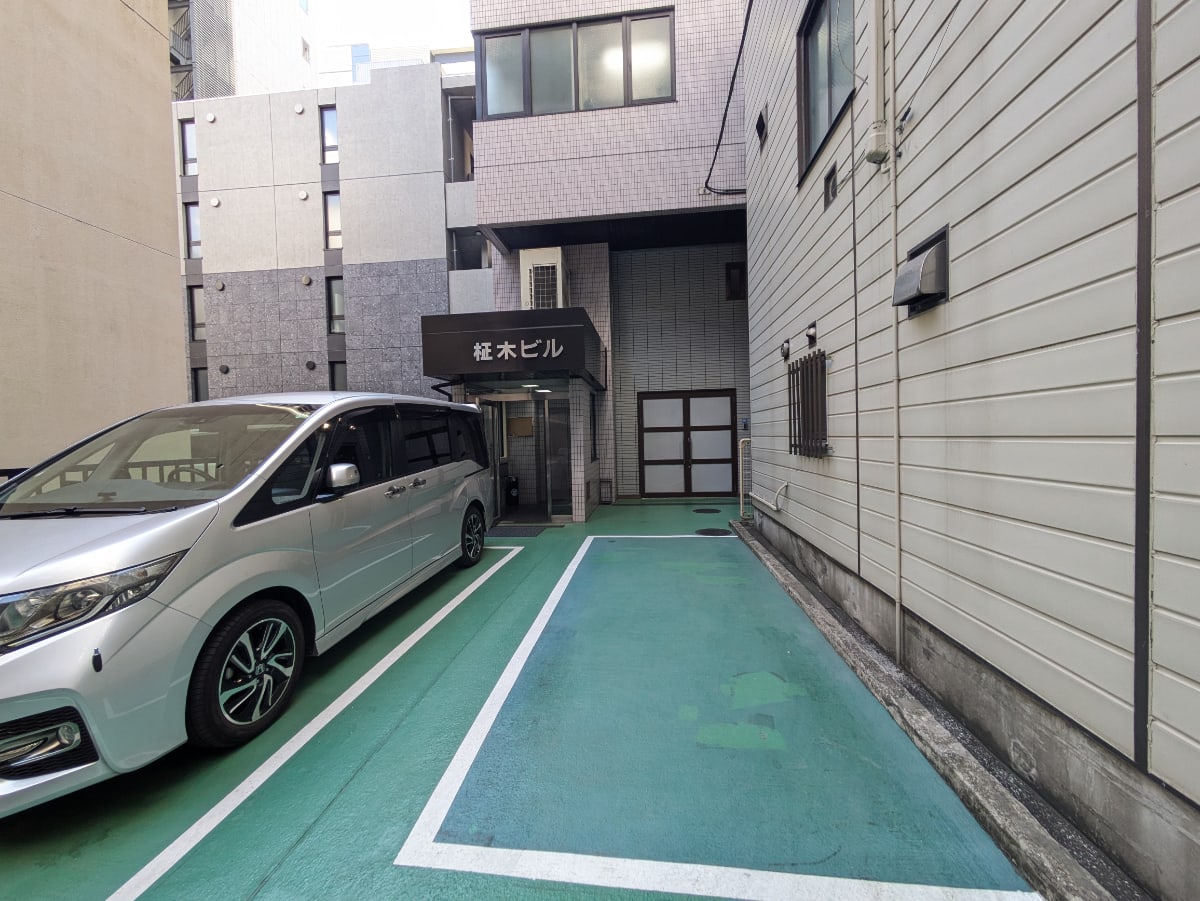 v20250715150905/fresh/building/J00100357107_9