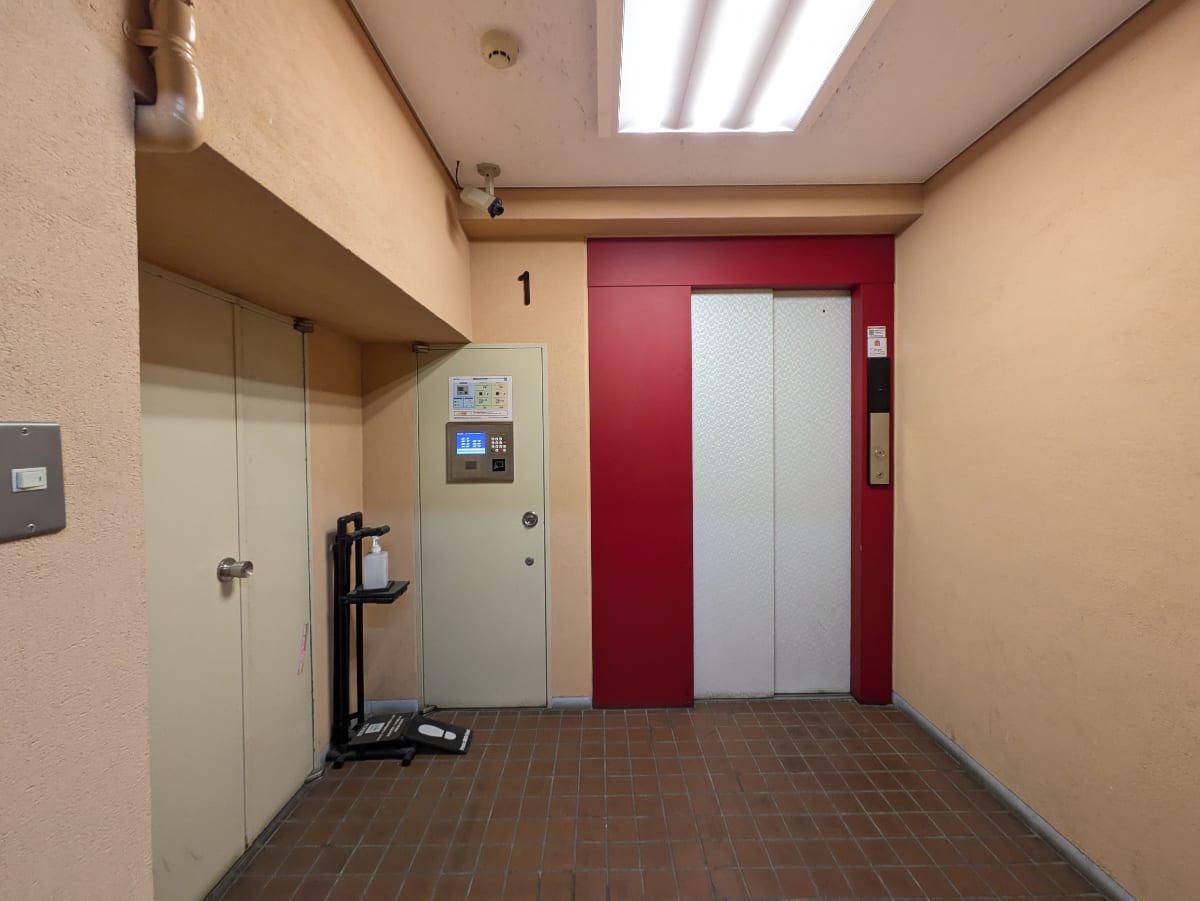 v20250715150905/fresh/building/J00100374306_5
