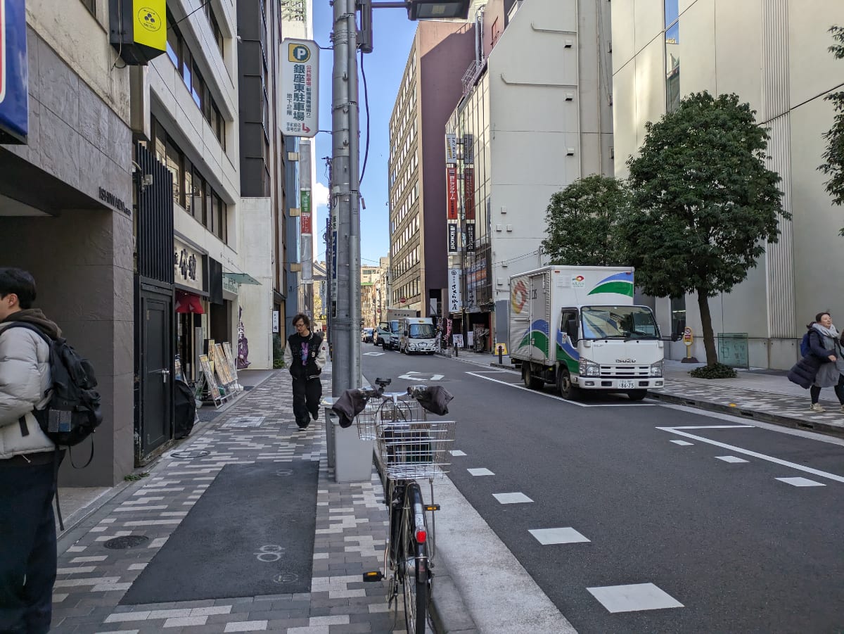 v20250715150905/fresh/building/J00100375077_14