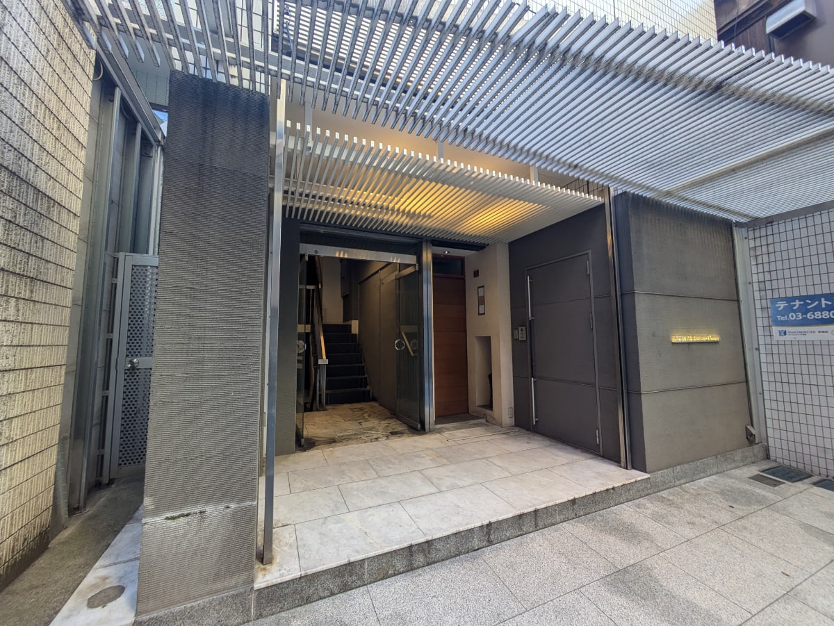 v20250715150905/fresh/building/J00100375093_3