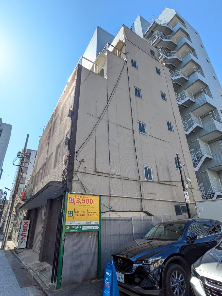v20250715150905/fresh/building/J00100384286_13
