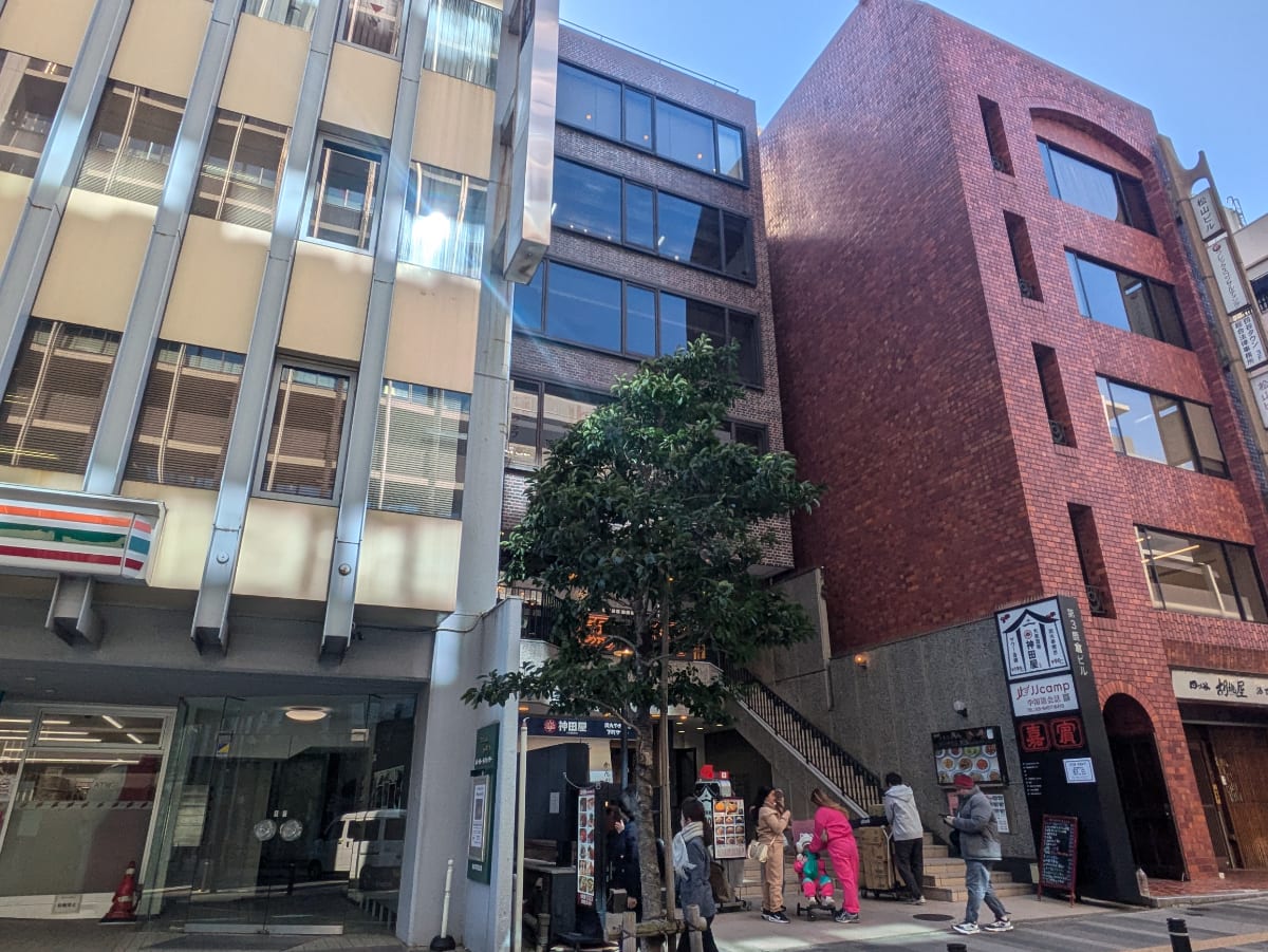 v20250715150905/fresh/building/J00100389049_21