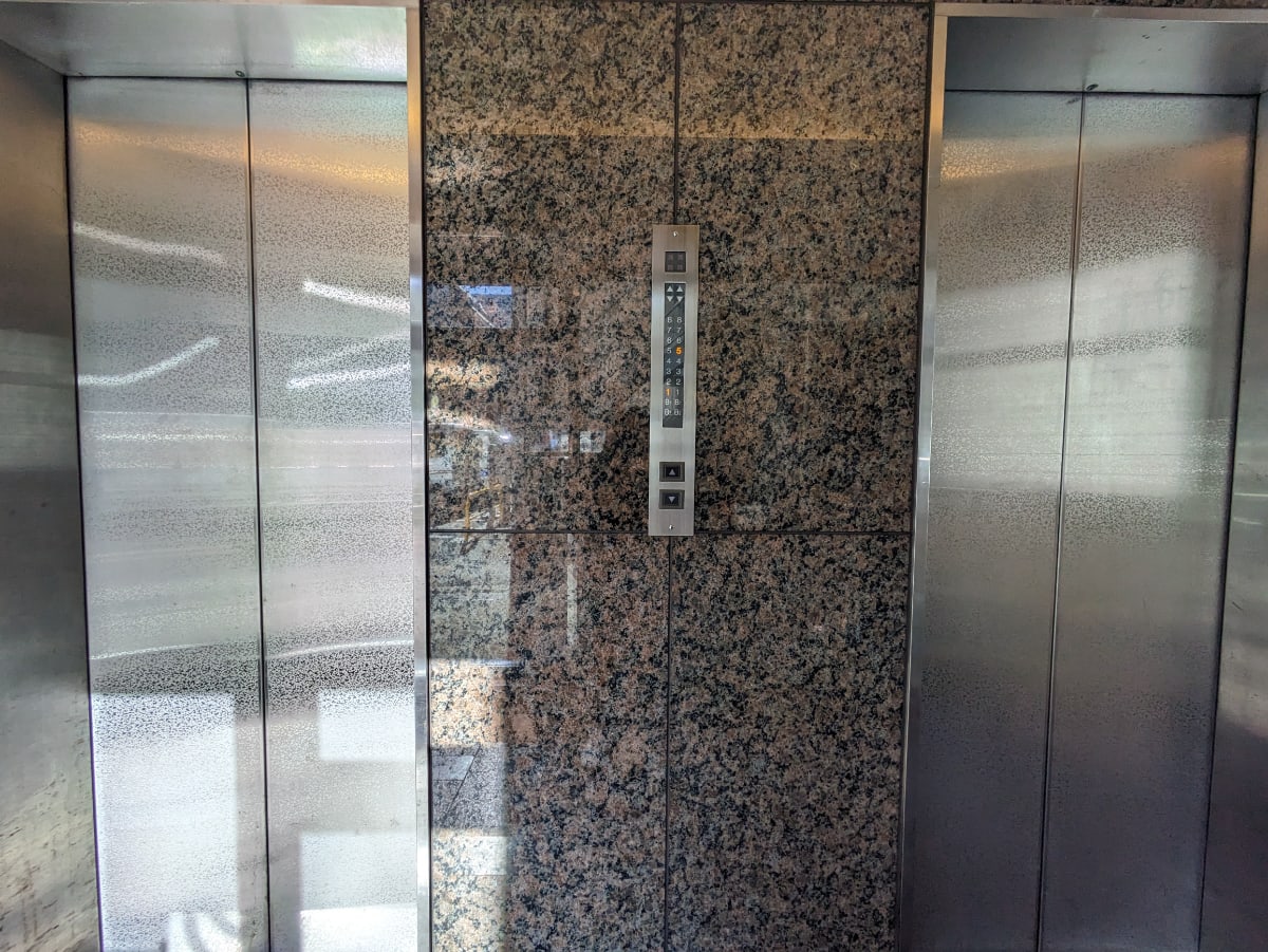 v20250715150905/fresh/building/J00100389217_4
