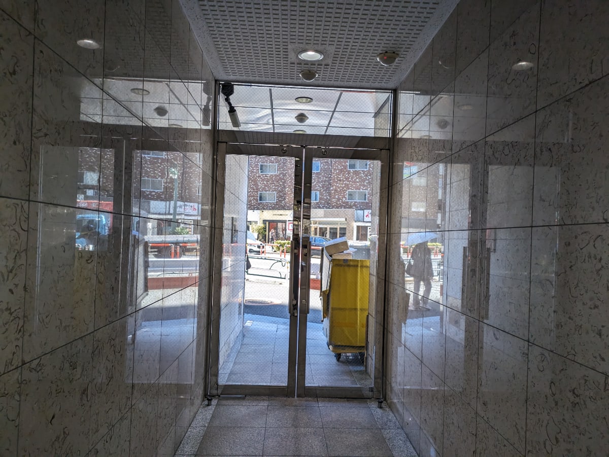 v20250715150905/fresh/building/J00100390550_9