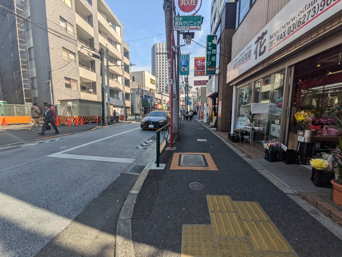 v20250716150801/fresh/building/J00100376116_8