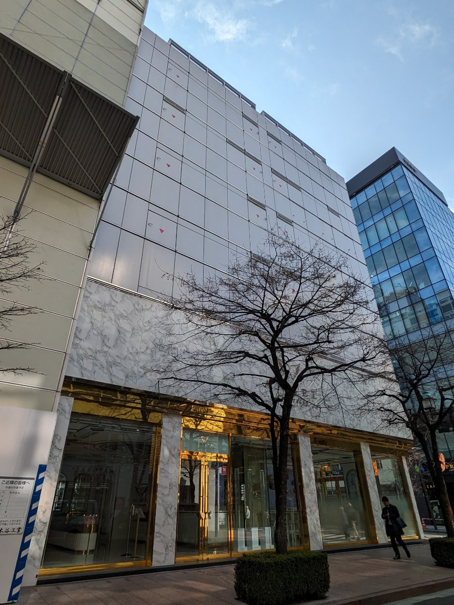 v20250716150801/fresh/building/J00100380585_12