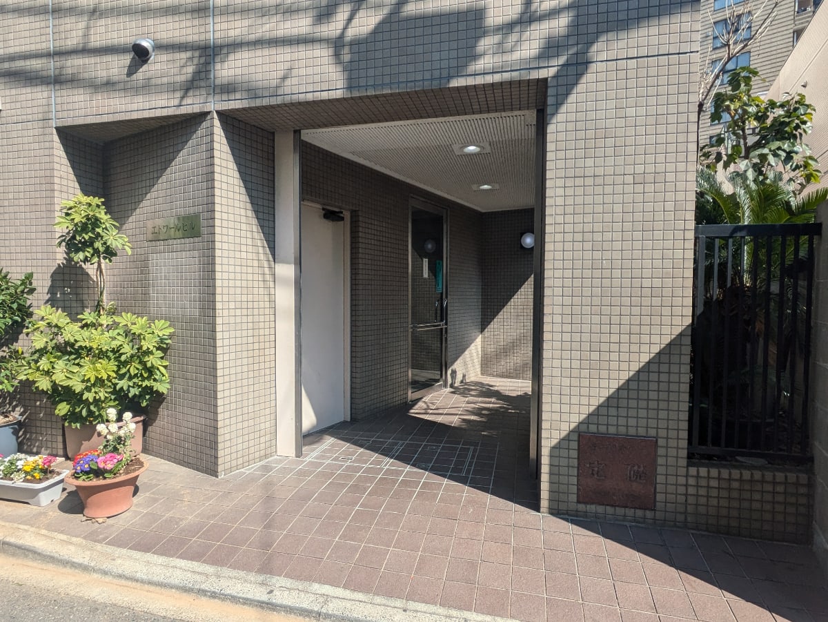 v20250716150801/fresh/building/J00100387451_3