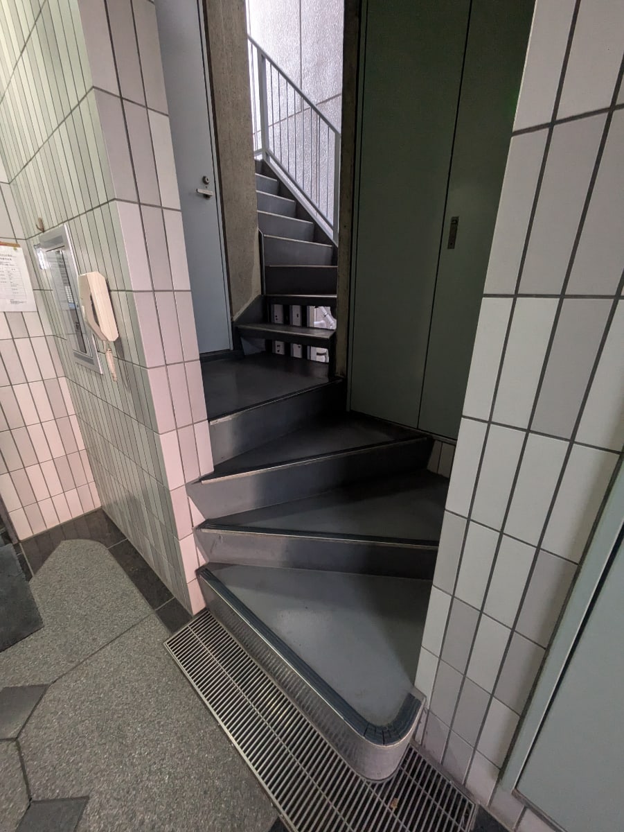 v20250716150801/fresh/building/J00100388119_5