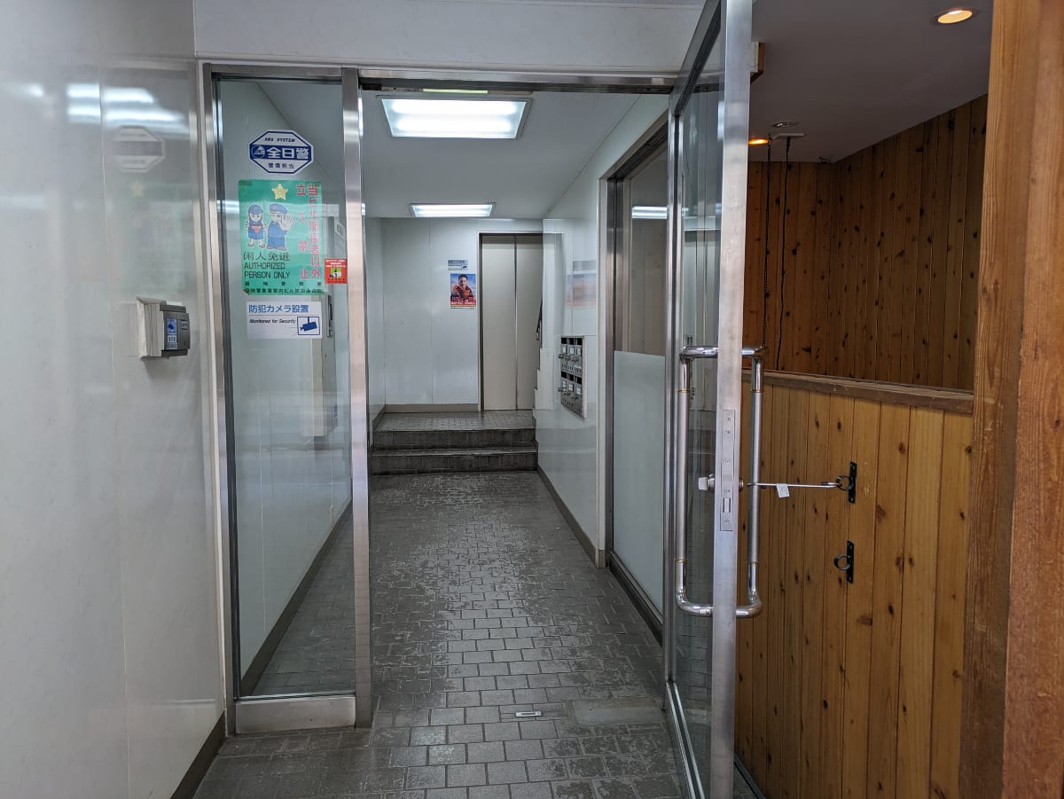 v20250716150801/fresh/building/J00100389206_6