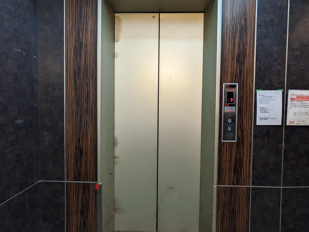 v20250722150907/fresh/building/J00100384965_4
