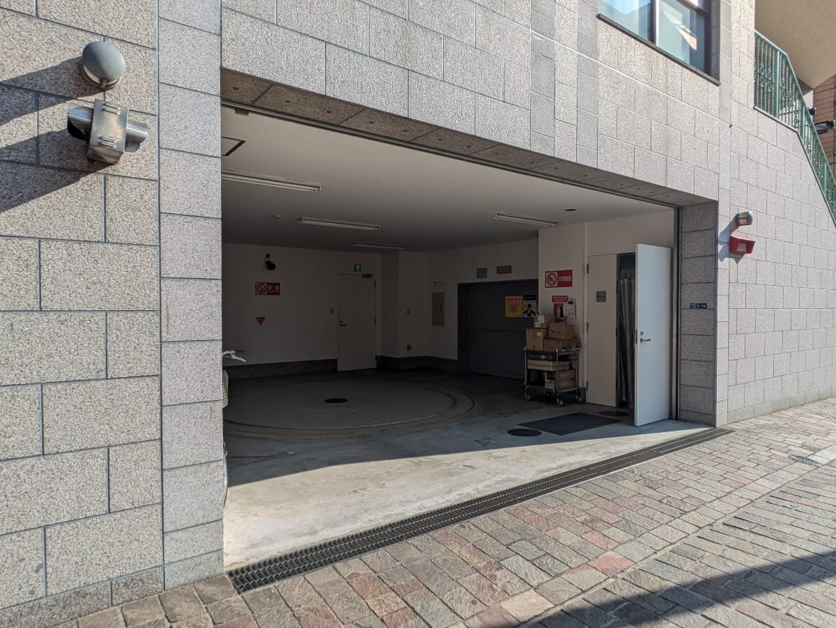 v20250729010429/fresh/building/J00100374446_9