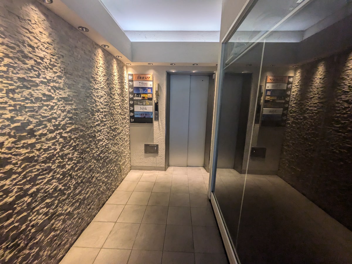 v20250729010429/fresh/building/J00100396895_10