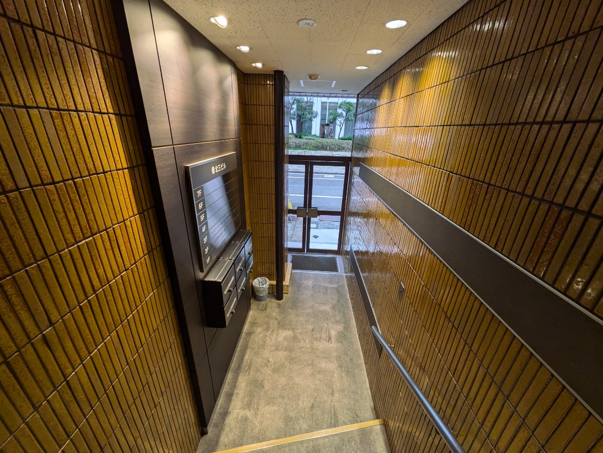 v20250729010429/fresh/building/J00100461991_7