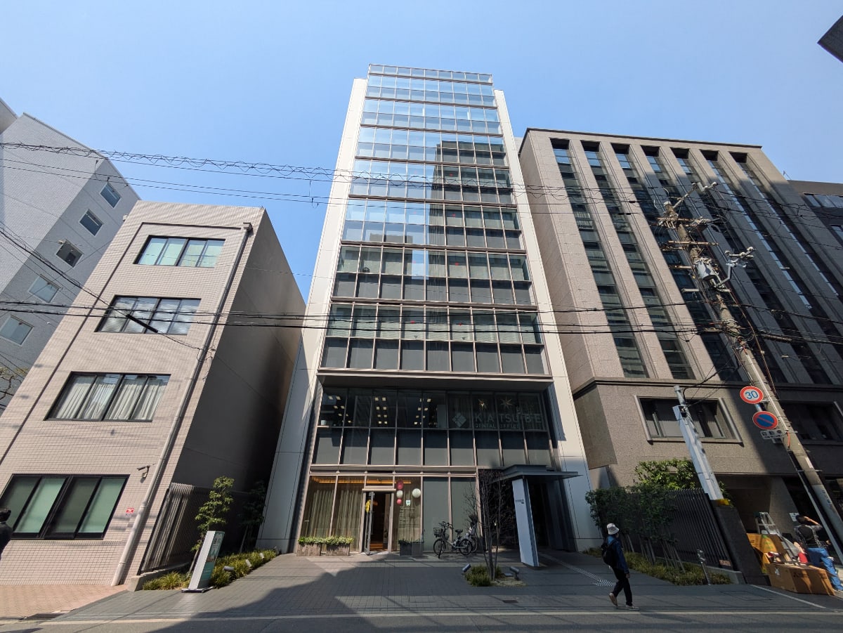 v20250729010429/fresh/building/J00100616425_1