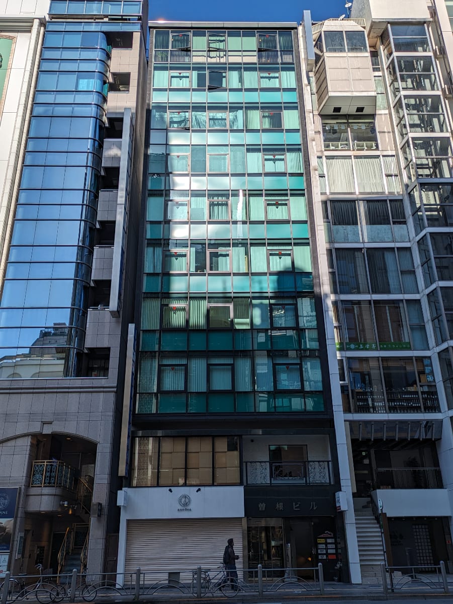v20250729150705/fresh/building/J00100384943_21