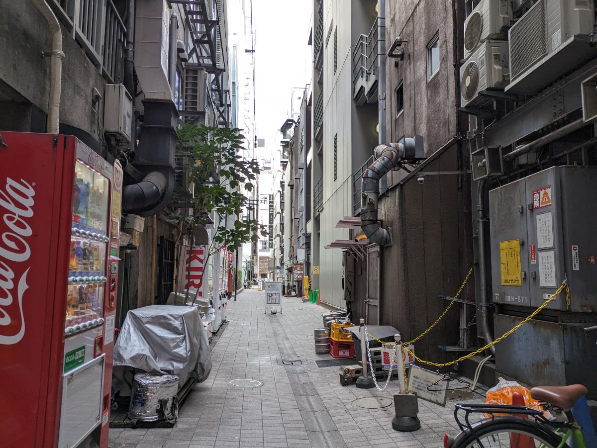 v20250809150553/fresh/building/J00100376373_15