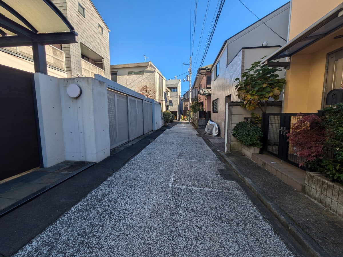 v20250822150702/fresh/building/J00100362744_2